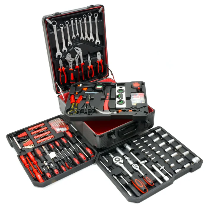 399 Piece Ultimate Tool Kit / Socket Set / Screw Drivers + More