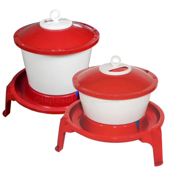 Rapid Clean Tripod Poultry Drinkers